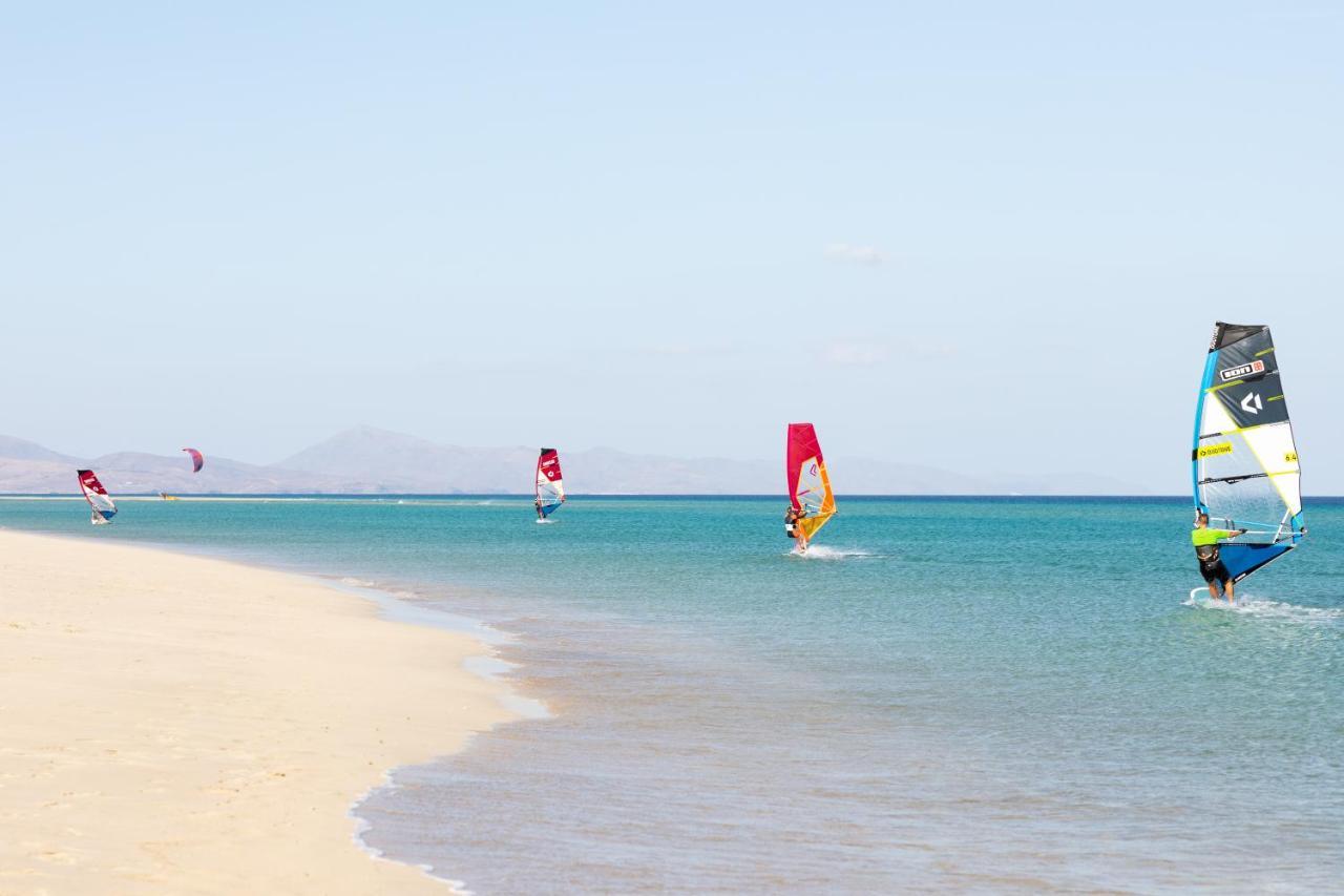 Home2Book Hola Rolls Corralejo Center Eksteriør bilde